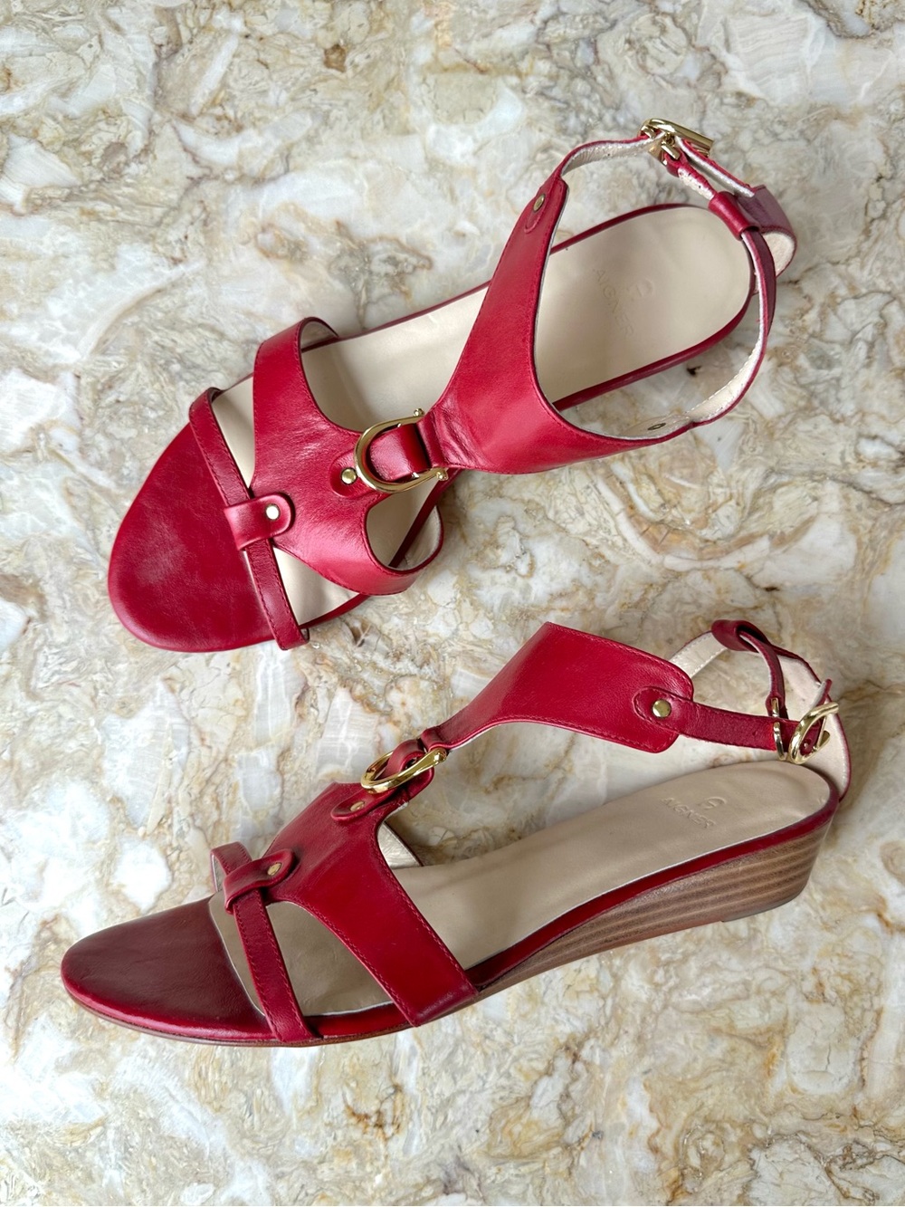 Aigner Red Leather Low Wedge Strappy Dress Sandals Heels Gold EU 39 US 8.5